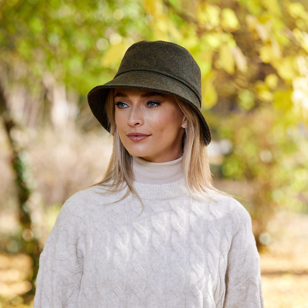 Irish bucket top hat