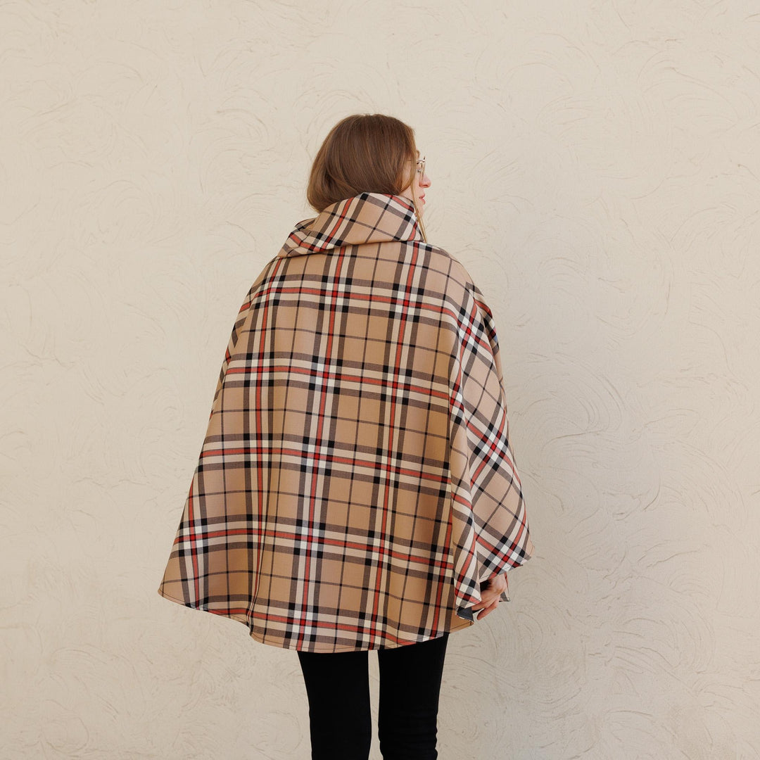 Classic Camel Red Plaid