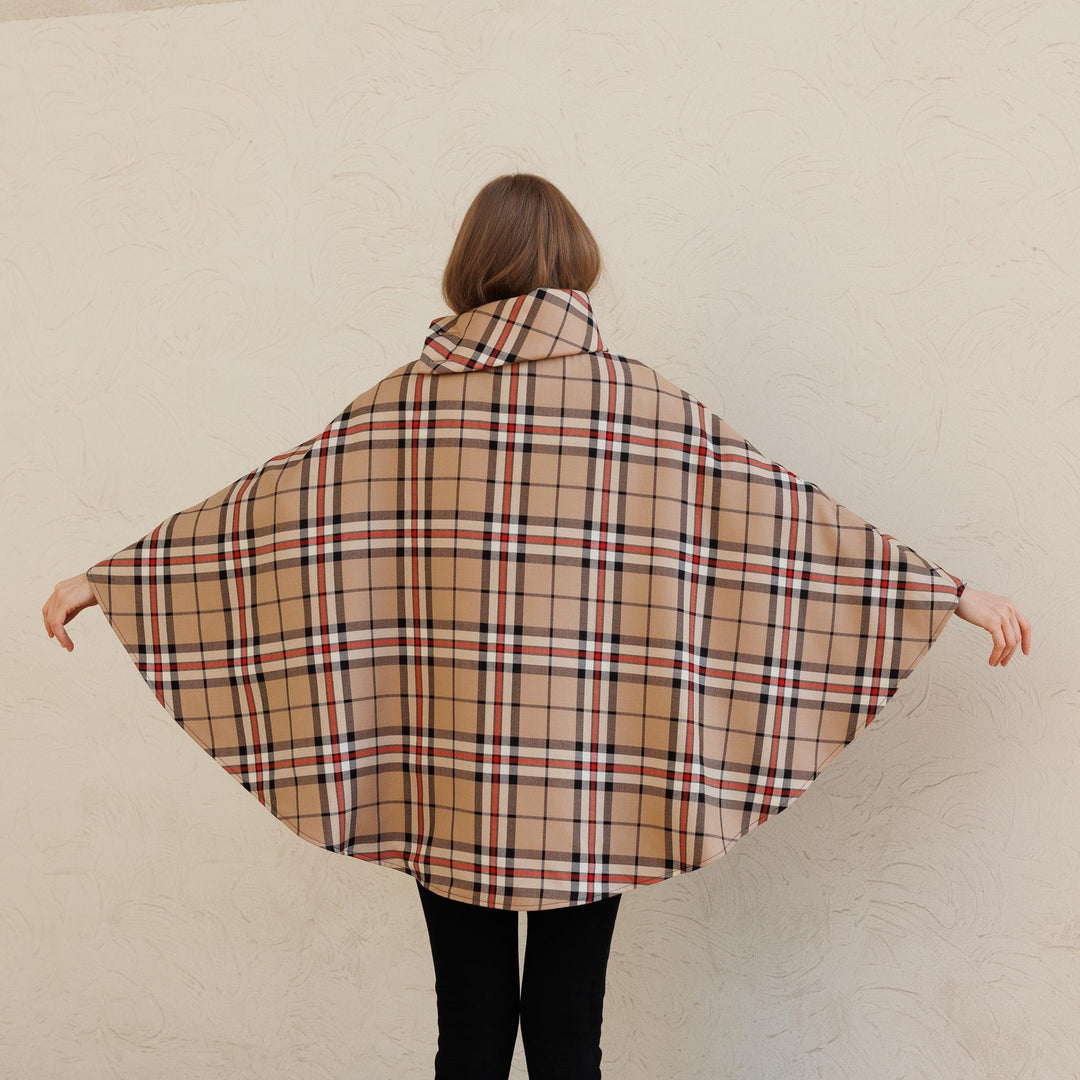Classic Camel Red Plaid