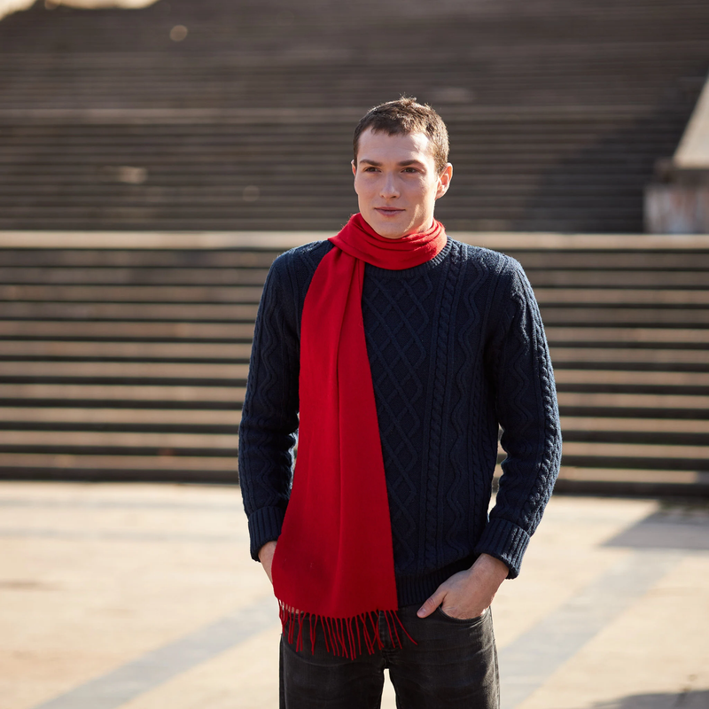 products/Classic_Scarlet_Lambswool_Scarf_4.png